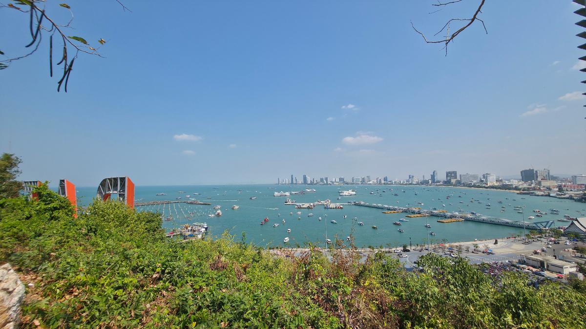 pattaya-peace-city-view-mobile