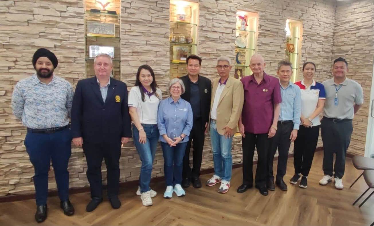 Pattaya City Hall Meets with Rotary Institute Committee
